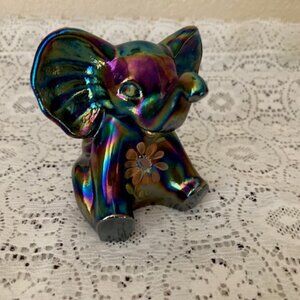 Fenton Art Glass Amethyst Carnival Sitting Elephant Figurine